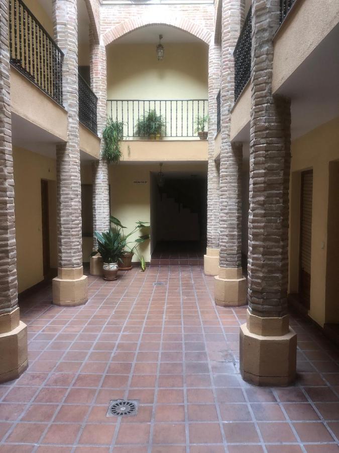 Pozo chico, para vivir la experiencia Toledana! Toledo Exterior foto